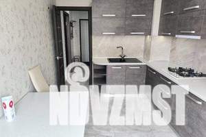 1-к квартира, посуточно, 40м2, 2/10 этаж