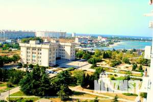 1-к квартира, посуточно, 40м2, 9/10 этаж