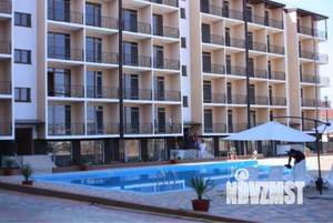 Студия квартира, посуточно, 33м2, 1/5 этаж