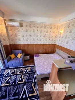 Студия квартира, посуточно, 32м2, 4/5 этаж