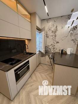 Студия квартира, посуточно, 32м2, 4/10 этаж