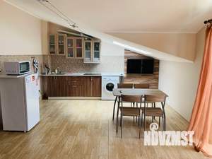 Студия квартира, посуточно, 42м2, 6/6 этаж