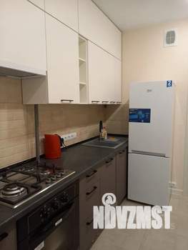 1-к квартира, посуточно, 35м2, 10/10 этаж