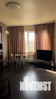 1-к квартира, посуточно, 49м2, 1/10 этаж