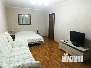 1-к квартира, посуточно, 33м2, 5/5 этаж