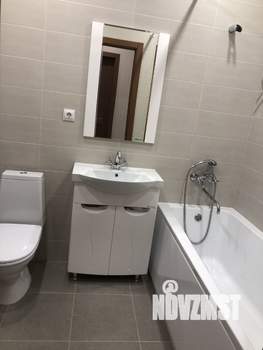 1-к квартира, посуточно, 42м2, 4/10 этаж