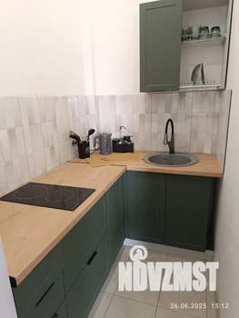 Студия квартира, посуточно, 32м2, 3/3 этаж