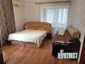 1-к квартира, посуточно, 40м2, 1/9 этаж