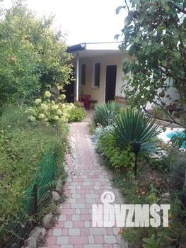 Студия квартира, посуточно, 16м2, 1/1 этаж