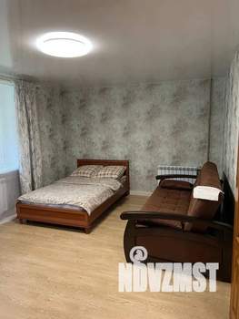 1-к квартира, посуточно, 42м2, 2/5 этаж