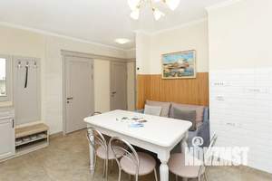 4-к квартира, посуточно, 63м2, 1/2 этаж