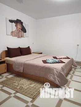 1-к квартира, посуточно, 40м2, 1/3 этаж