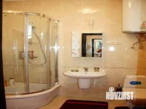 2-к квартира, посуточно, 40м2, 1/1 этаж