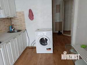 1-к квартира, посуточно, 37м2, 3/3 этаж