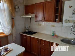 2-к квартира, посуточно, 48м2, 2/5 этаж