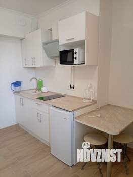 Студия квартира, посуточно, 17м2, 1/1 этаж