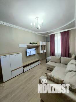2-к квартира, посуточно, 47м2, 3/3 этаж