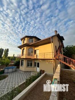 3-к квартира, посуточно, 100м2, 3/3 этаж