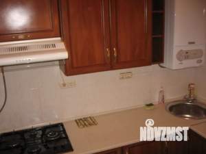 2-к квартира, посуточно, 48м2, 2/5 этаж