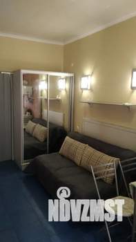 1-к квартира, посуточно, 16м2, 1/2 этаж