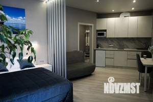 Студия квартира, посуточно, 42м2, 2/5 этаж