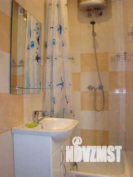 2-к квартира, посуточно, 60м2, 1/2 этаж