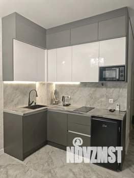 Студия квартира, посуточно, 30м2, 1/5 этаж