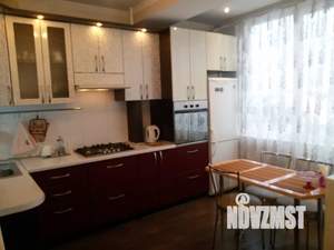 1-к квартира, посуточно, 45м2, 3/5 этаж