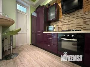 Студия квартира, посуточно, 40м2, 1/5 этаж