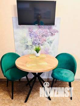 Студия квартира, посуточно, 25м2, 1/3 этаж