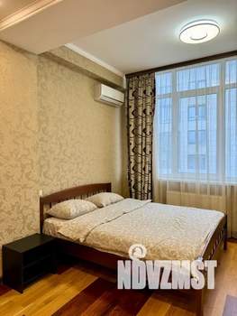 Студия квартира, посуточно, 42м2, 9/13 этаж