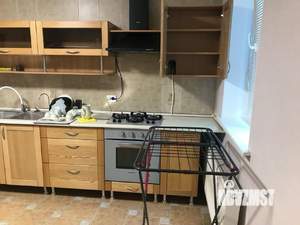 4-к квартира, на длительный срок, 140м2, 1/3 этаж