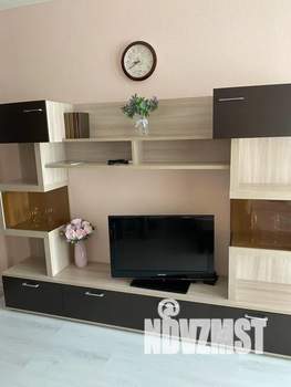 Студия квартира, посуточно, 35м2, 1/5 этаж