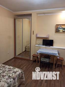 Студия квартира, посуточно, 16м2, 1/1 этаж