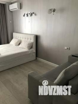 1-к квартира, посуточно, 54м2, 4/10 этаж