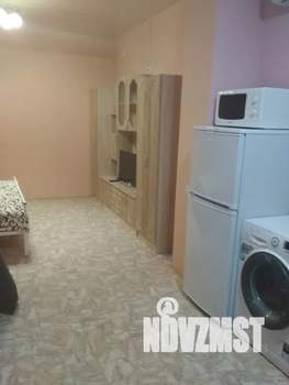 Студия квартира, посуточно, 35м2, 2/2 этаж