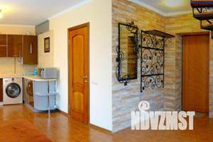 2-к квартира, посуточно, 66м2, 2/2 этаж