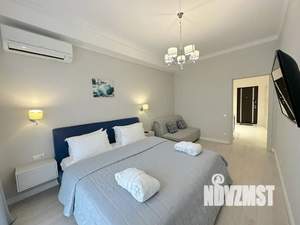 1-к квартира, посуточно, 60м2, 1/10 этаж