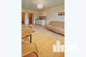1-к квартира, посуточно, 35м2, 1/2 этаж