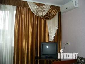 1-к квартира, посуточно, 32м2, 4/5 этаж