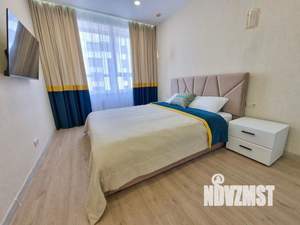 1-к квартира, посуточно, 40м2, 7/10 этаж