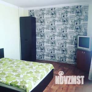 1-к квартира, посуточно, 42м2, 3/5 этаж