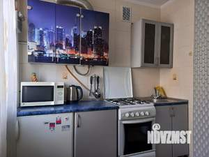 1-к квартира, посуточно, 40м2, 2/5 этаж