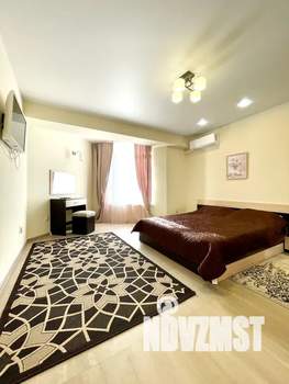 2-к квартира, посуточно, 40м2, 2/4 этаж