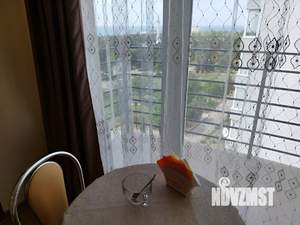 Студия квартира, посуточно, 18м2, 6/9 этаж