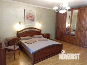 2-к квартира, посуточно, 70м2, 1/1 этаж