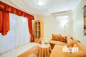 2-к квартира, посуточно, 41м2, 1/1 этаж