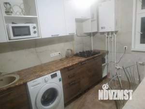 1-к квартира, посуточно, 38м2, 2/7 этаж