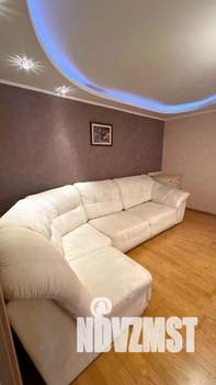 2-к квартира, посуточно, 50м2, 1/1 этаж