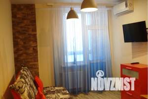 1-к квартира, посуточно, 40м2, 9/10 этаж